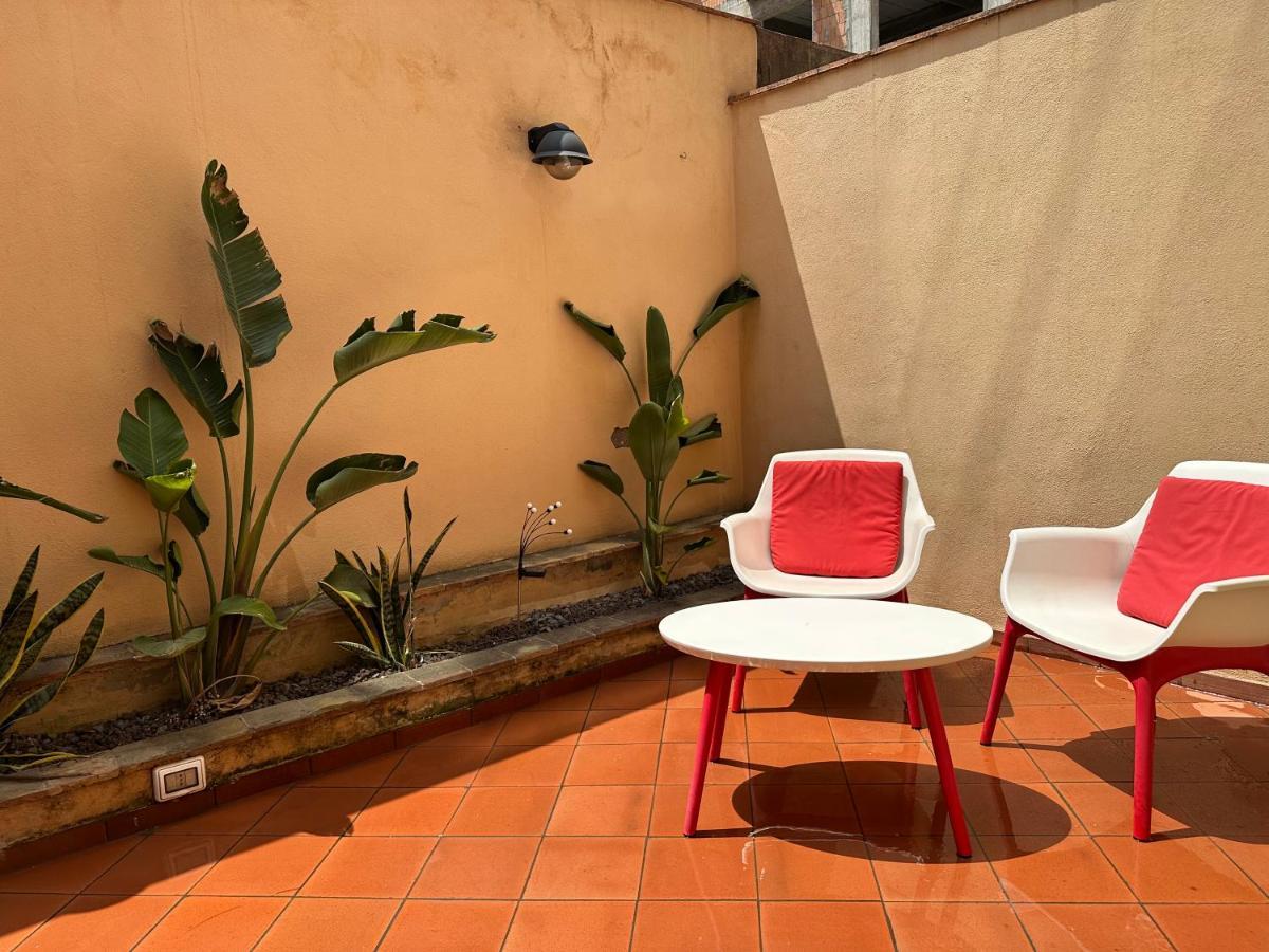Song Apartment By Eureka Catânia Exterior foto